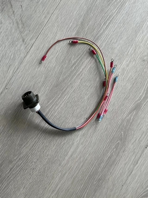 244057 Armature di cablaggio Scania Parti di motori