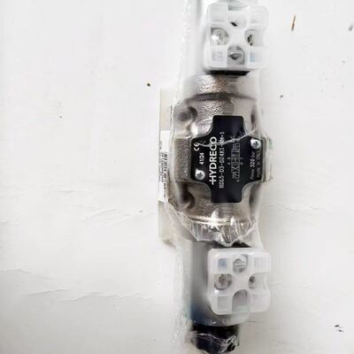 604805 Valvole direzionali CVS Ferrari Reach Stacker Parts