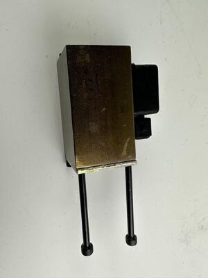 0009736081 elettrovalvola ricambi Linde Reach Stacker