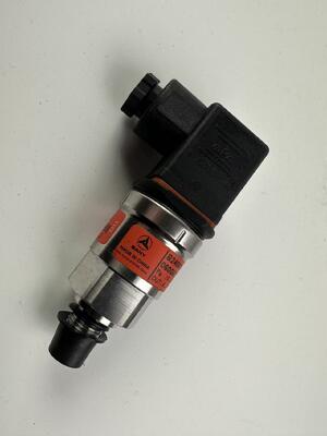 B240600000249 Sensore di pressione Sany Reach Stacker Parts